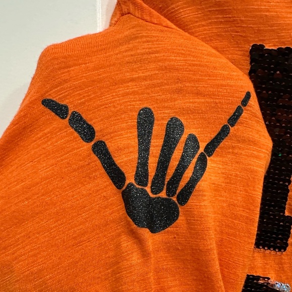 PINK Victoria’s Secret Here For The Boos Long Sleeve Top Size Small - Picture 12 of 16